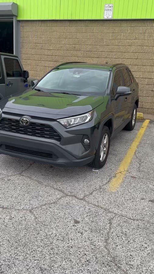 ON THE SPOT CAR AUDIO & WINDOW TINT & ALARM & REMOTE START/ VEHICLE VINYL WRAP car audio shop in Pennsauken Township, New Jersey photo 8