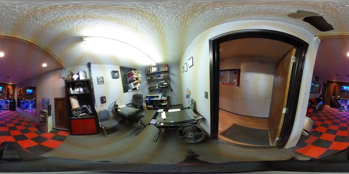 Over Amp'd Audio image 4