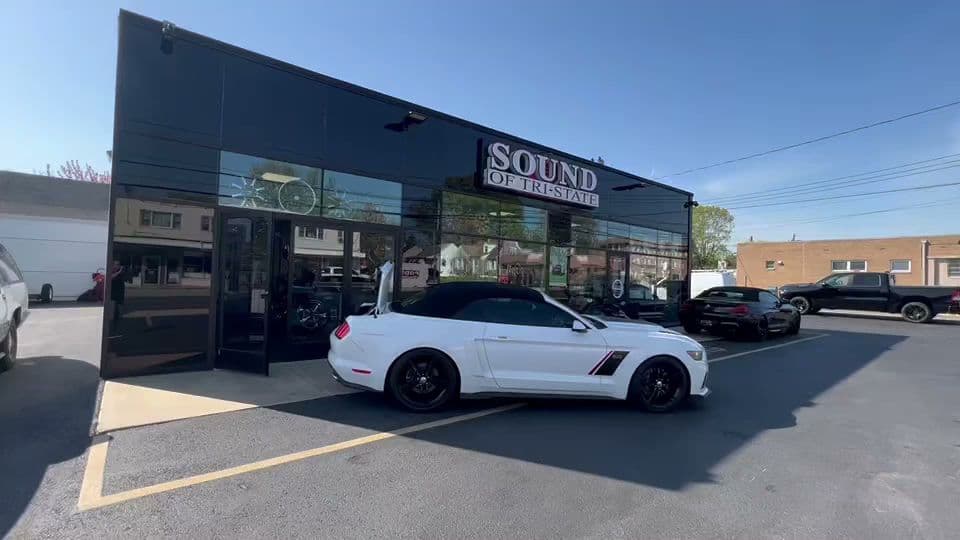 Sound of Tri-State car audio shop in Folsom, Pennsylvania photo 8