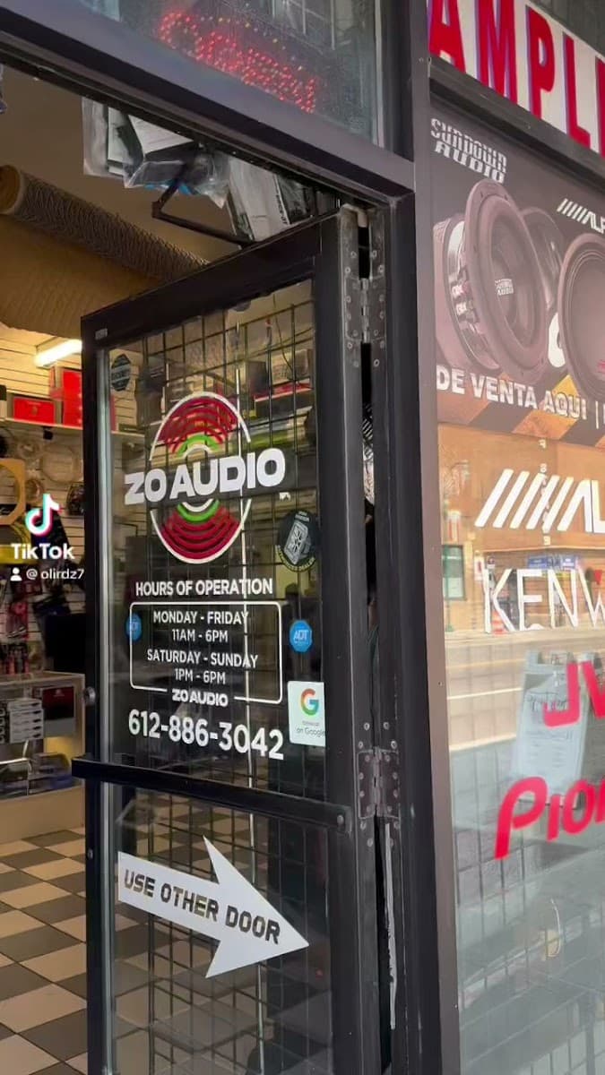 Car Audio ZO car audio shop in Minneapolis, Minnesota photo 2