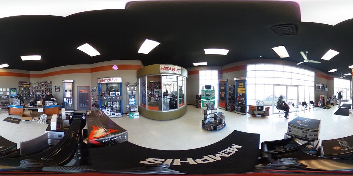 Sounds On Wheels car audio shop in Spokane Valley, Washington photo 3