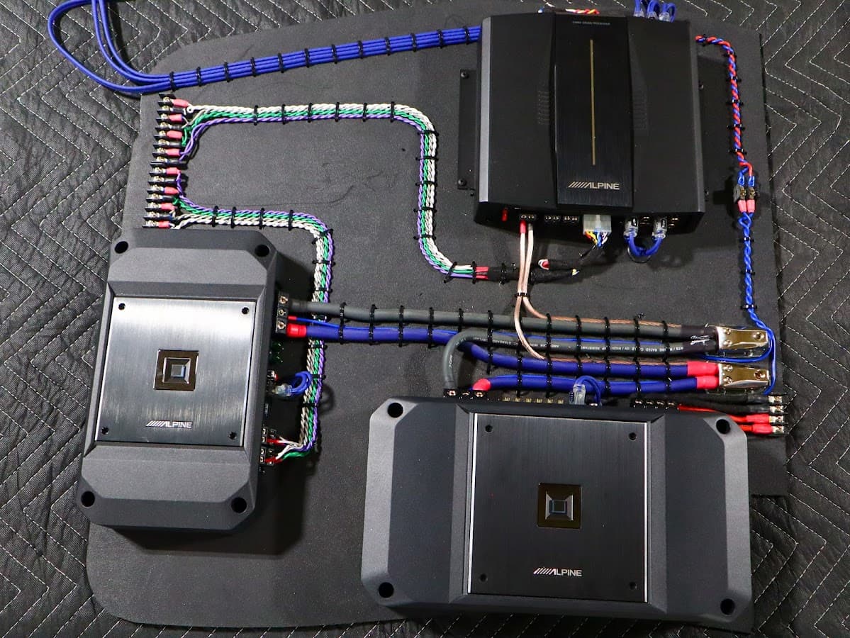 Next Level Audio & Accessories car audio shop in Cadillac, Michigan photo 2