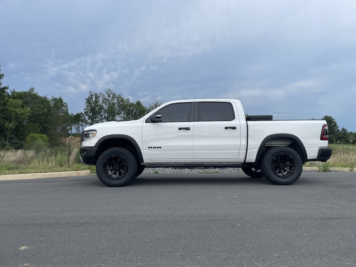 Kar Tunes car audio shop in Sterling, Virginia photo 3