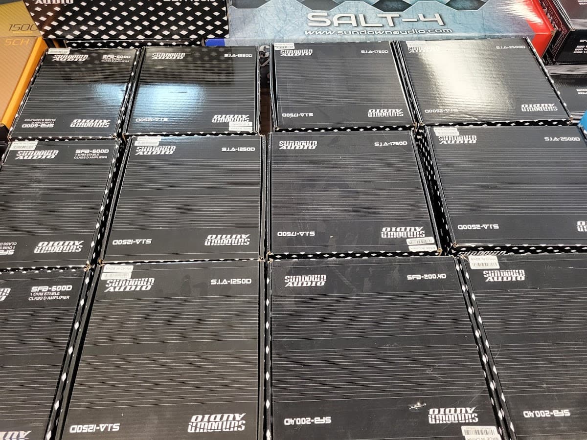 Dale's Car Audio car audio shop in Morganton, North Carolina photo 6