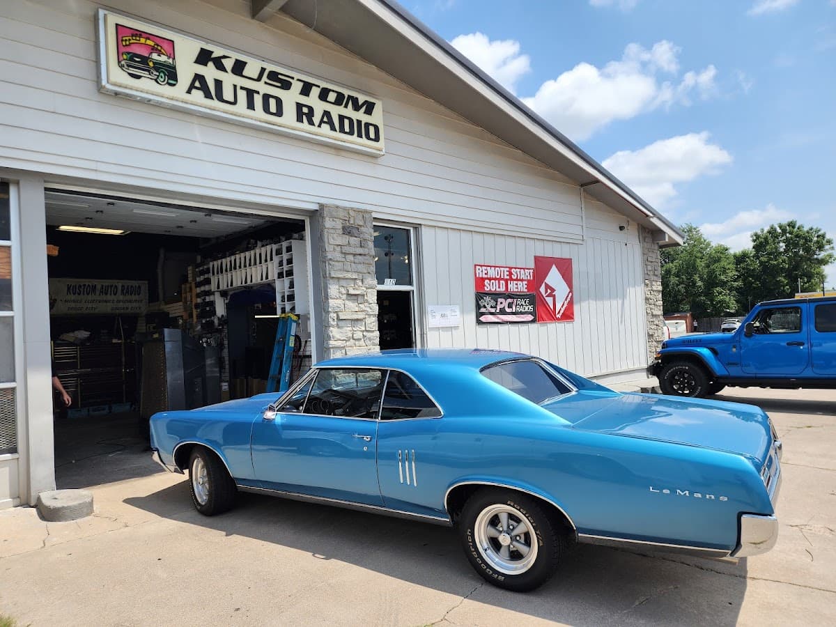 Kustom Auto Radio image 9