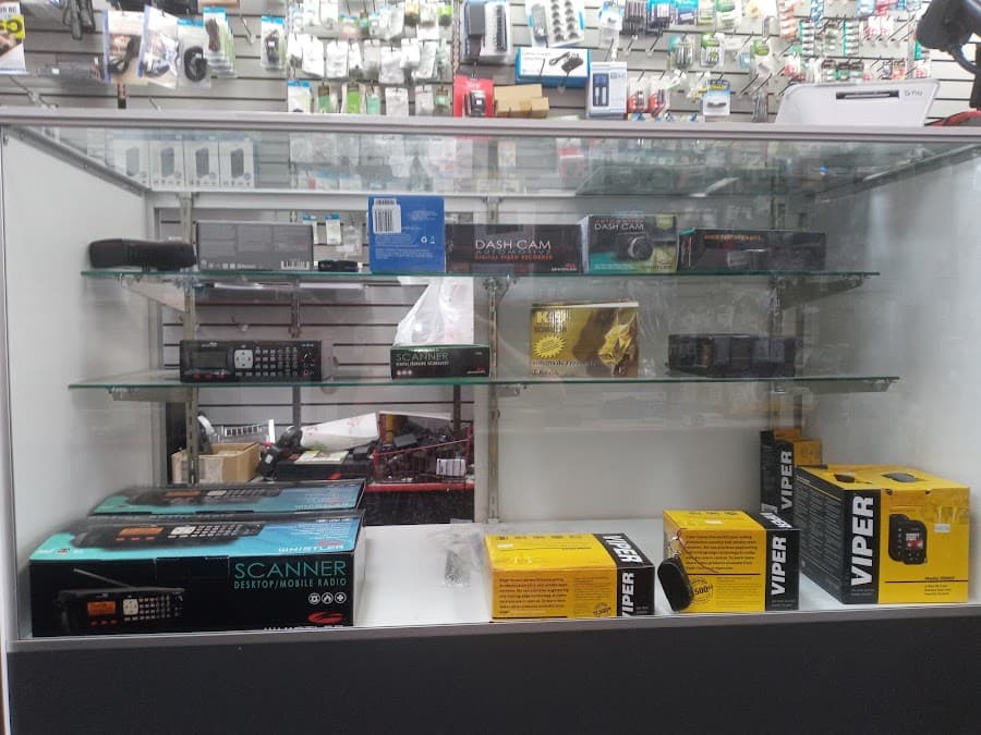 Helms Stereo Center/RadioShack Dealer image 10