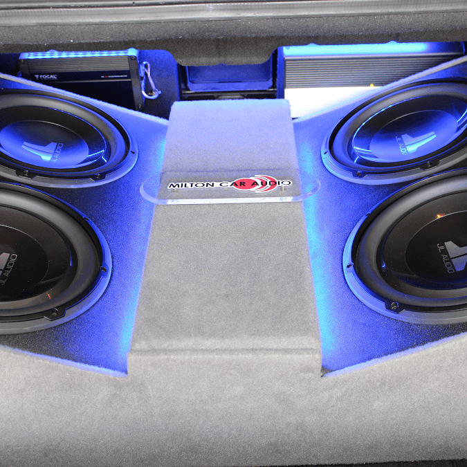 Milton Car Audio Plus Home car audio shop in Milton, Ontario photo 7