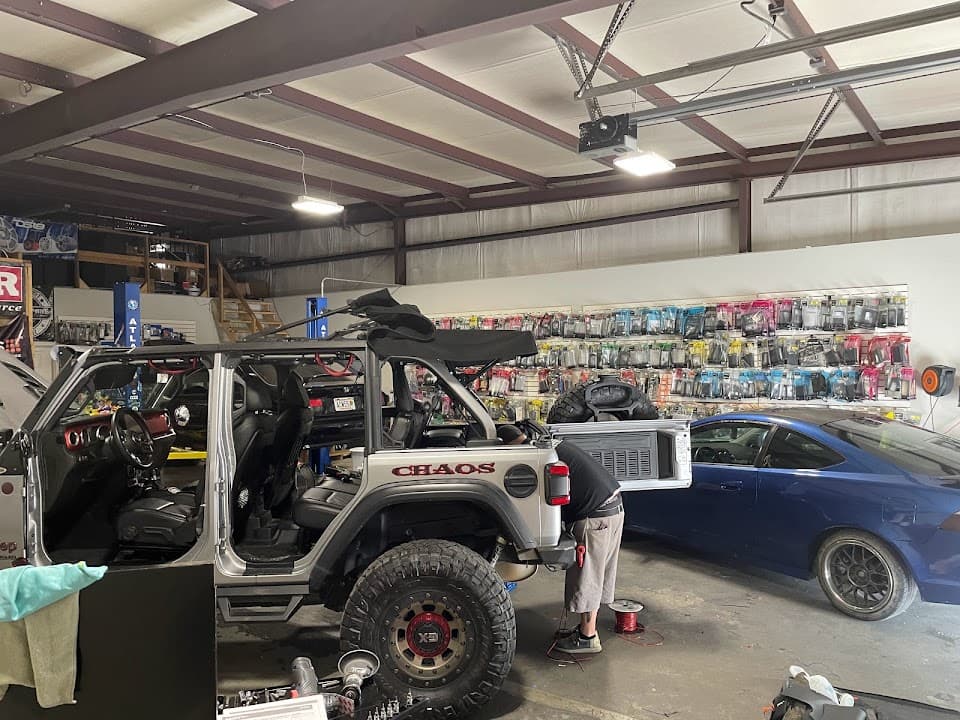 SKK Accessories & Car Audio image 10