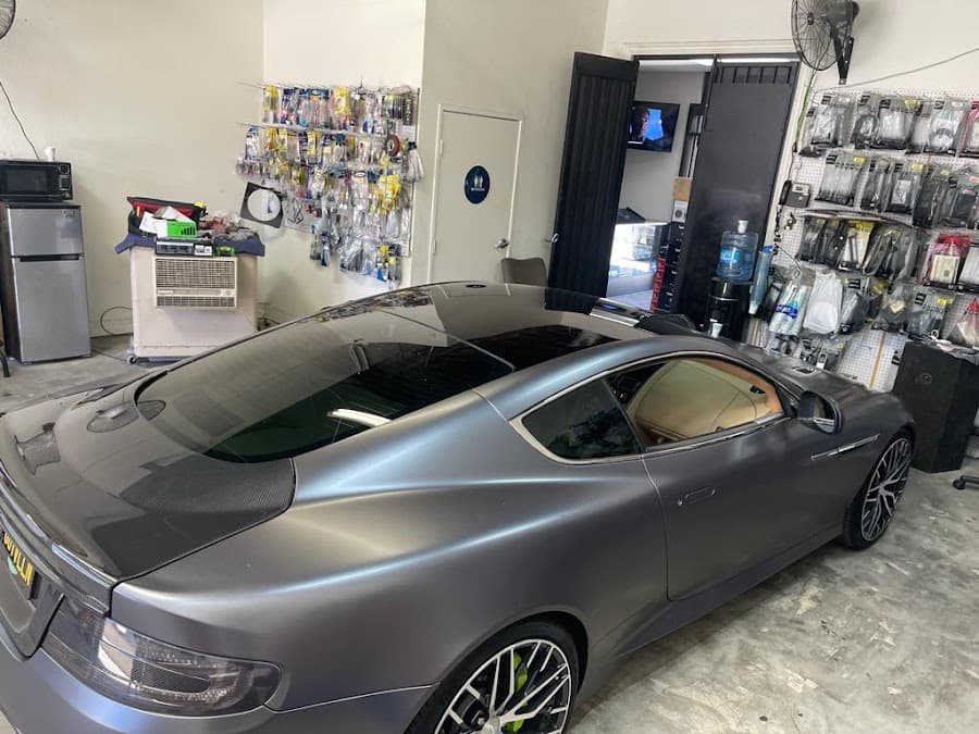 A to Z Car Stereo image 6