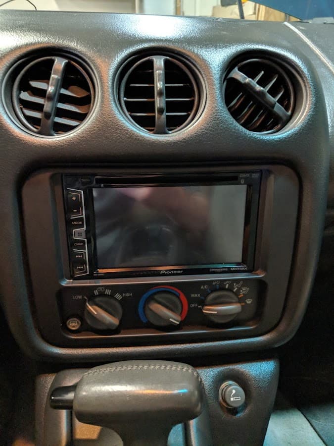 Jay's Audio/Video Installation image 9