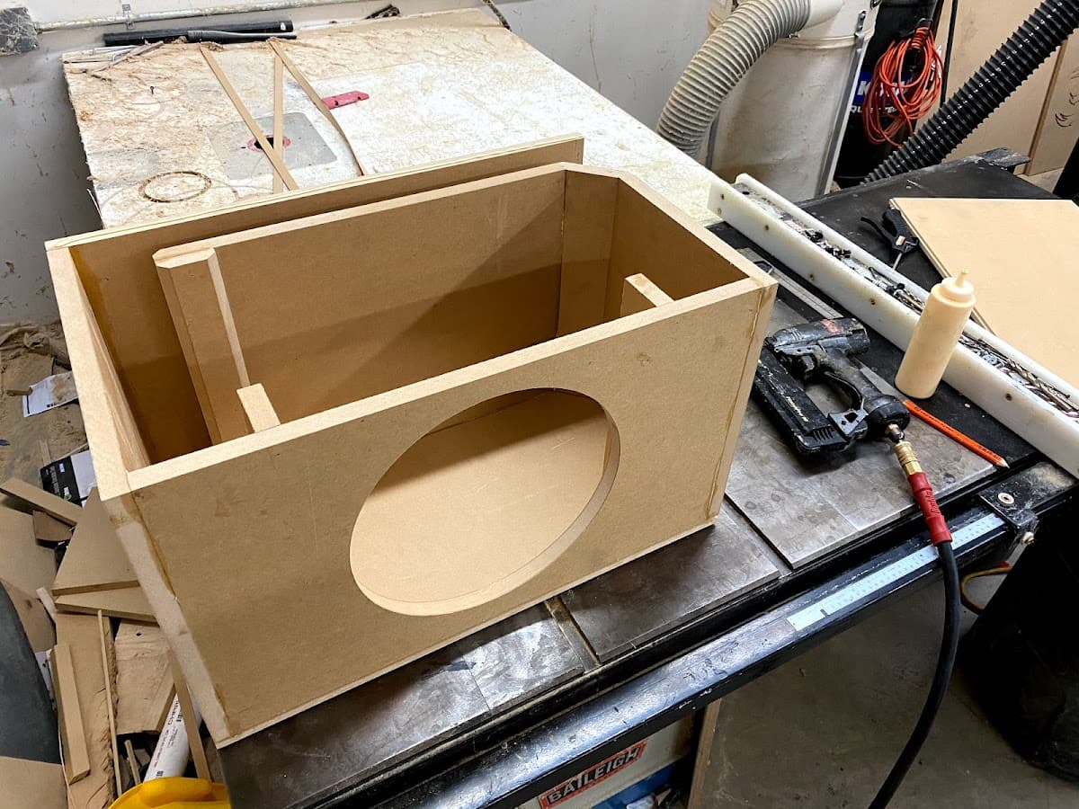 Northwest Audio Suppliers car audio shop in Sutherlin, Oregon photo 8