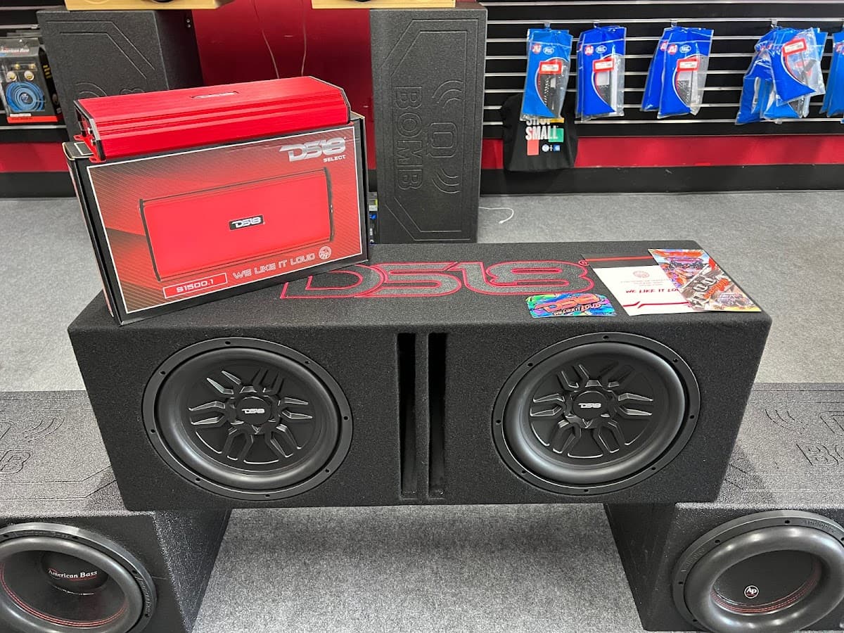 Wale's Audio & Window Tint image 4