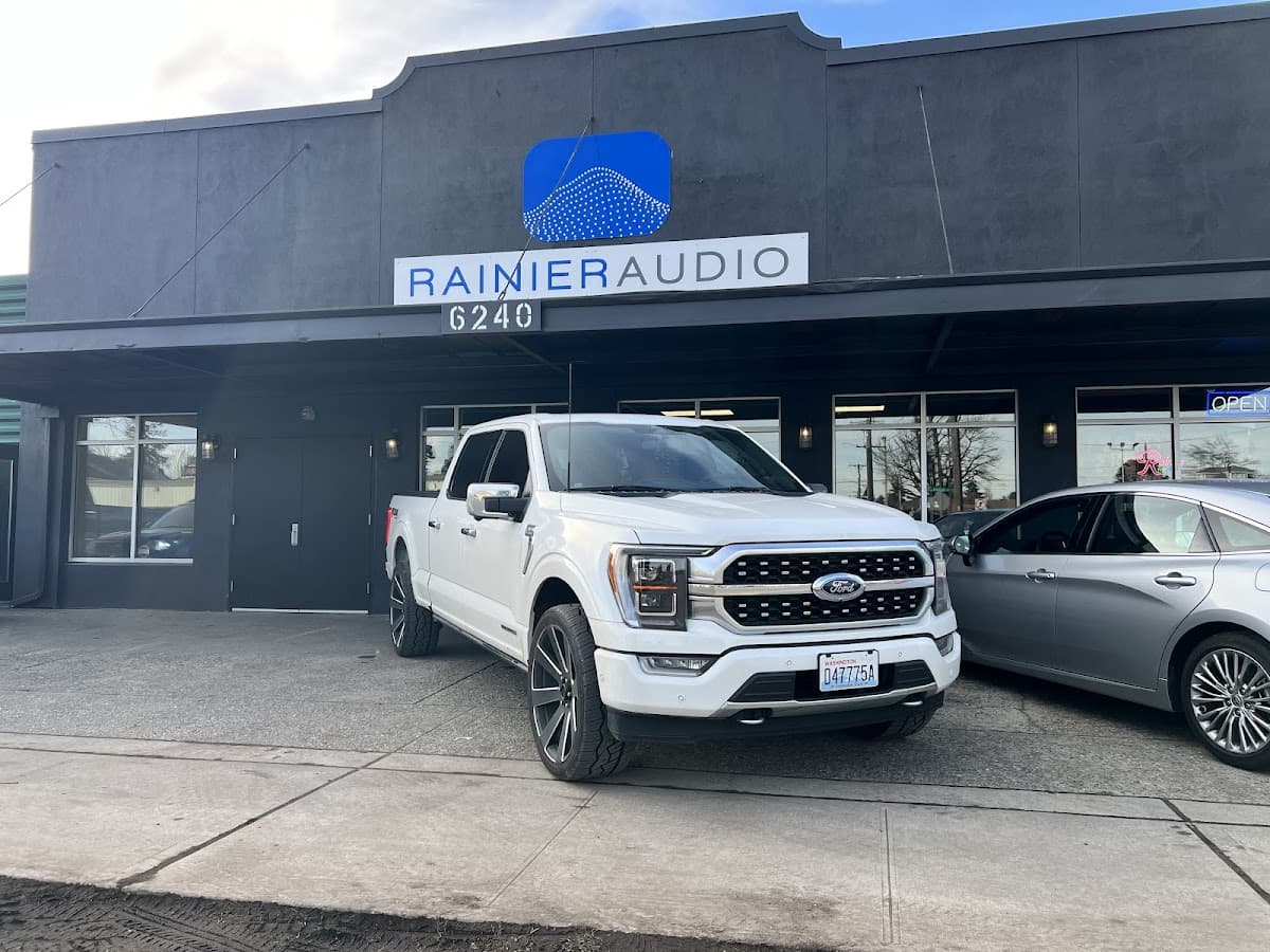 Rainier Audio car audio shop in Tacoma, Washington photo 10
