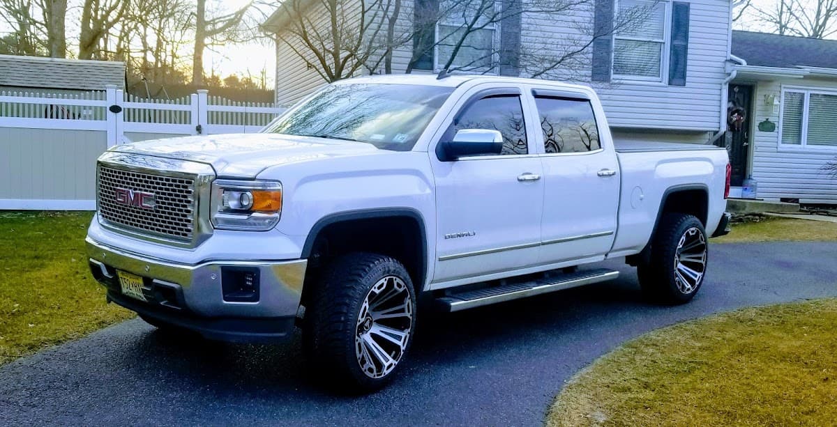 Automotive Elegance car audio shop in Toms River, New Jersey photo 3