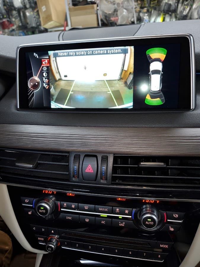 Sound On Wheels car audio shop in Kenosha, Wisconsin photo 4