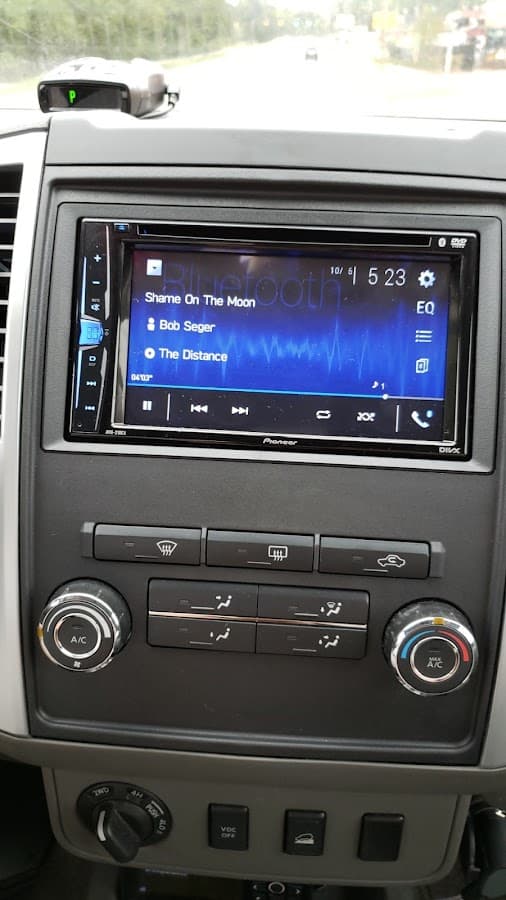 Dale's Car Audio car audio shop in Morganton, North Carolina photo 7