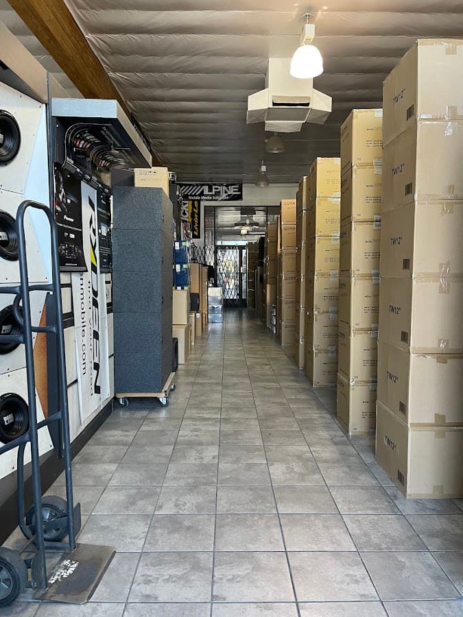 Audio 1 One car audio shop in West Valley City, Utah photo 4