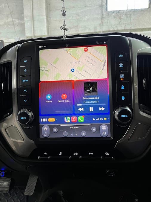 Aztec Auto Sound car audio shop in Kansas City, Missouri photo 8