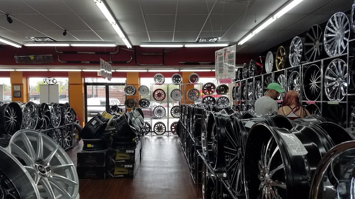 Mega Sound car audio shop in Nashville, Tennessee photo 5