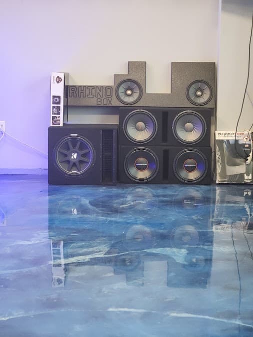 290 Car Audio image 7