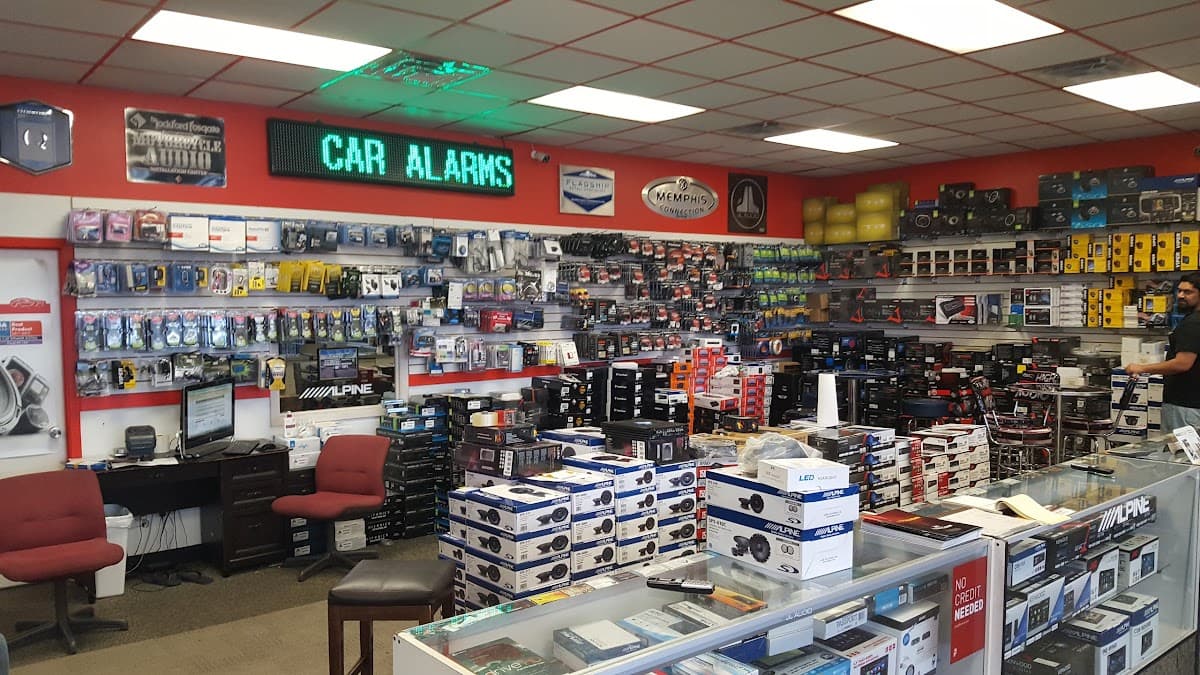 Car Stereo Outlet image 2