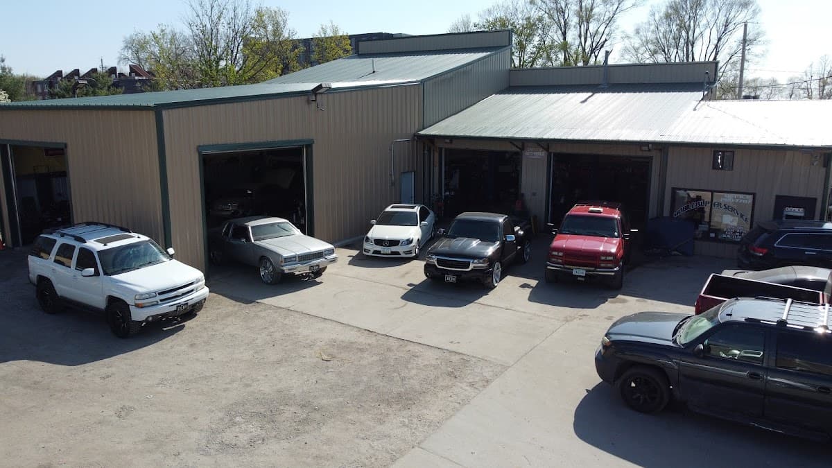 Mobile Super Service /MSS car audio shop in Des Moines, Iowa photo 3