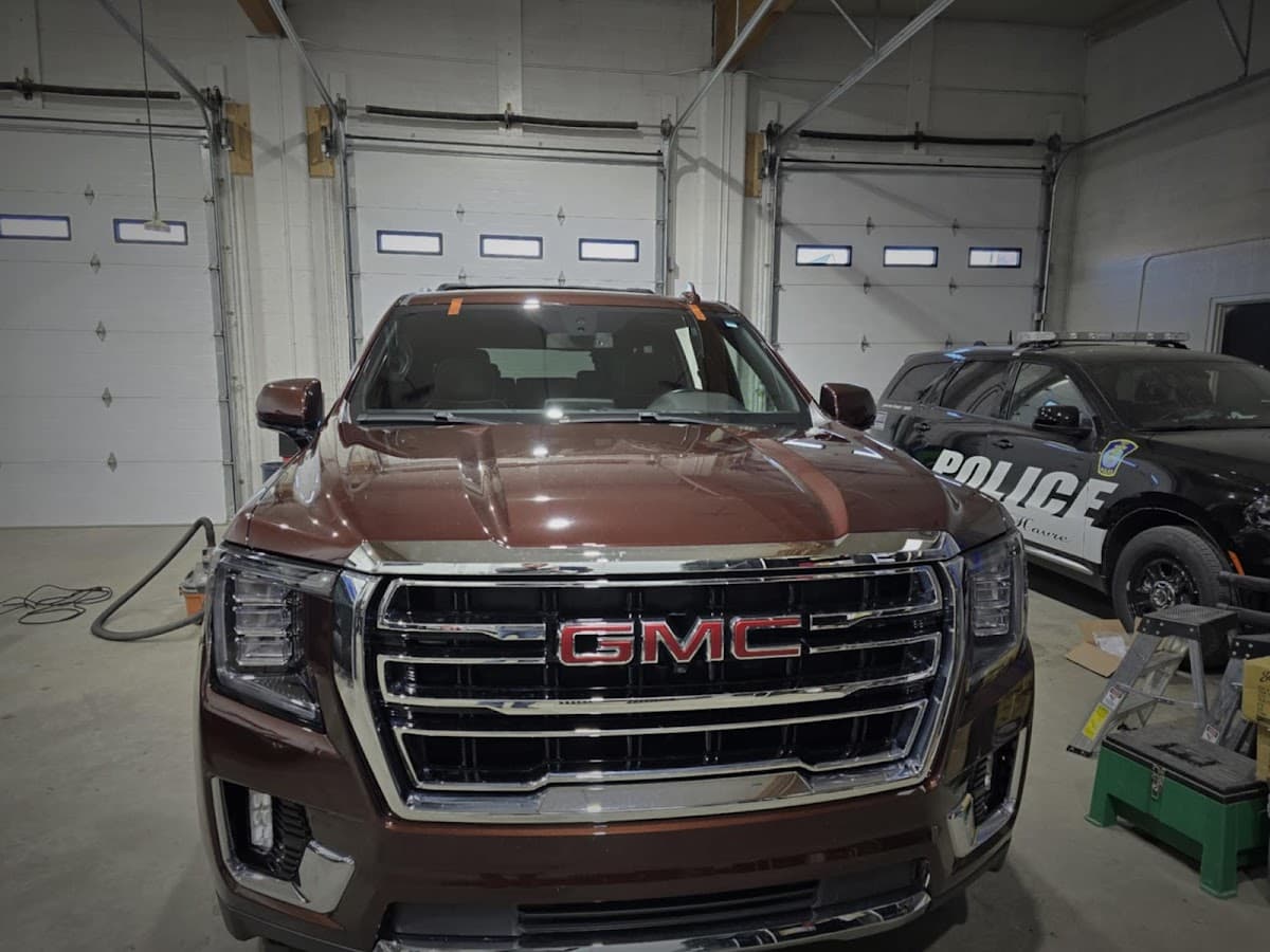 406 Custom Auto & Sound image 8