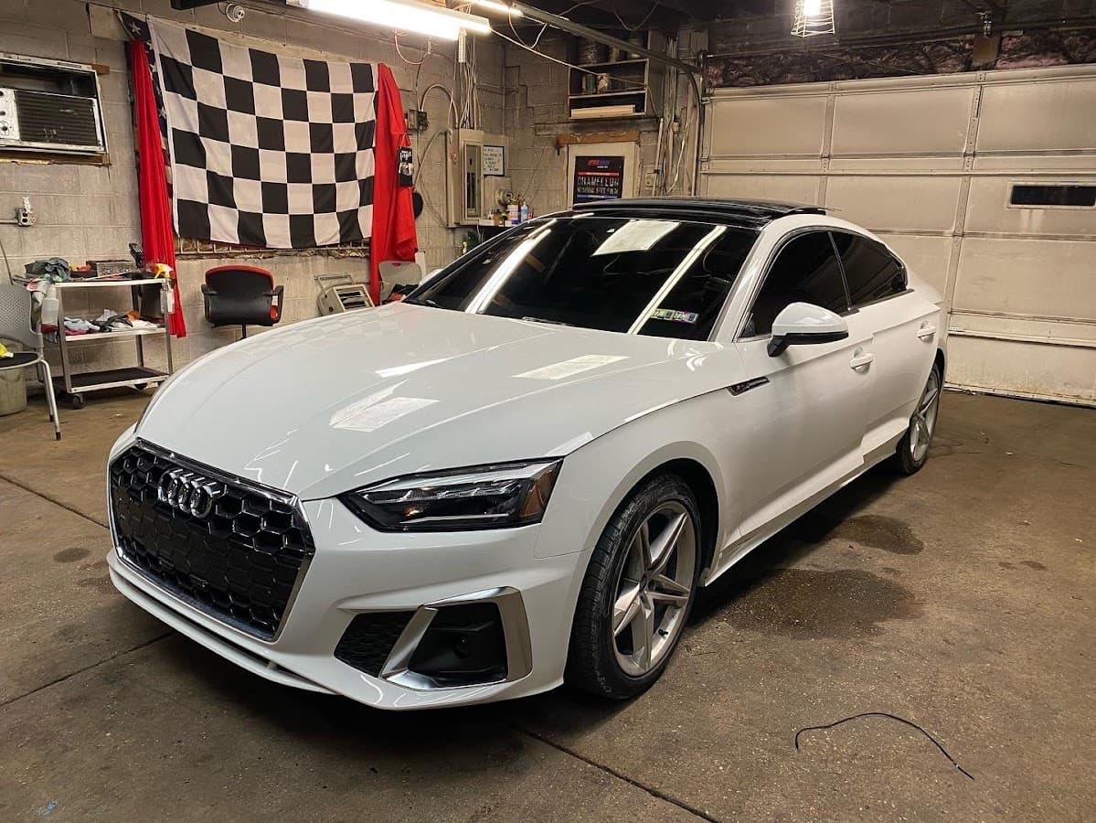 Auto Sound & Security car audio shop in Philadelphia, Pennsylvania photo 2