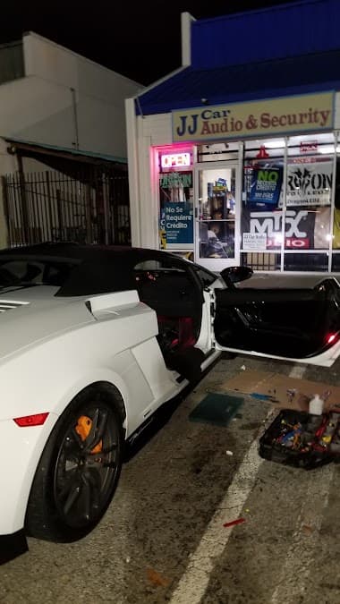 JJ Car Audio & Security image 10