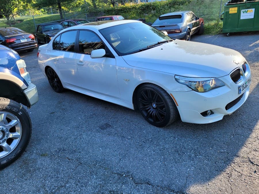 Crazy Car Audio car audio shop in College Park, Maryland photo 6