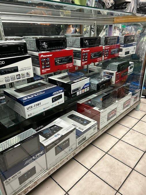 El Batman Audio Thority image 6