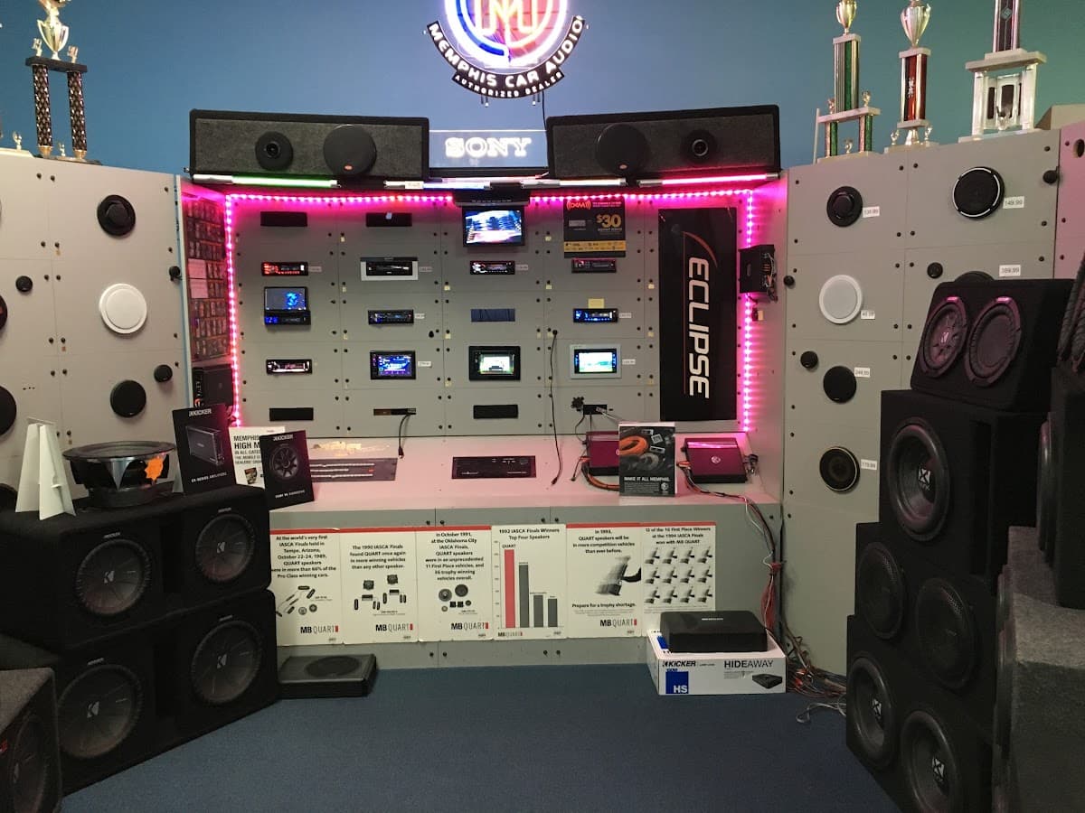 MAS Auto Stereo car audio shop in Woodbridge, Virginia photo 7