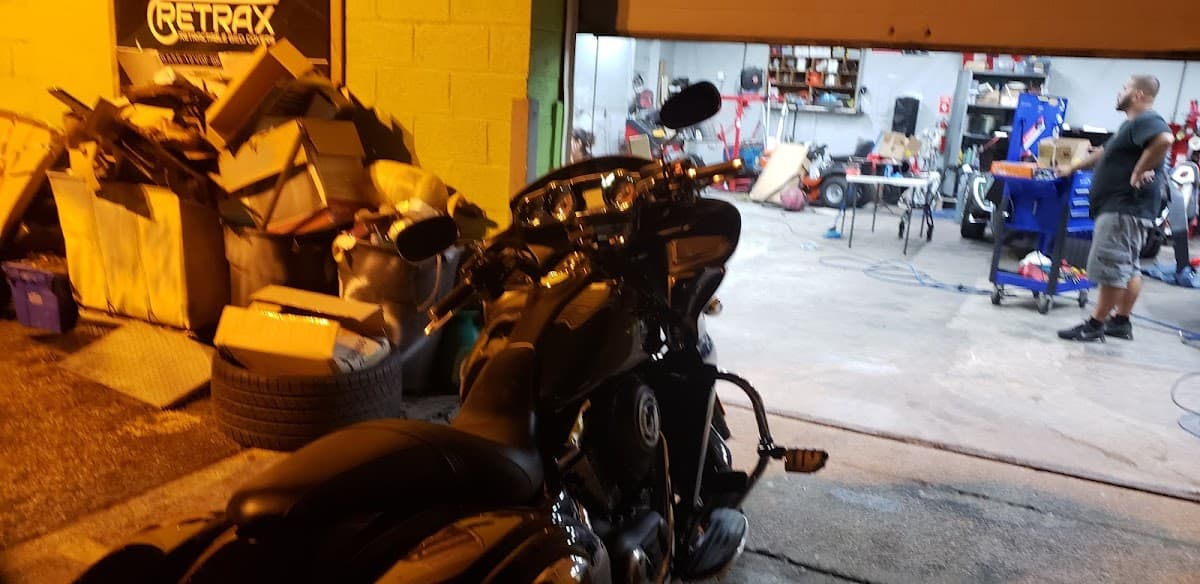 ON THE SPOT CAR AUDIO & WINDOW TINT & ALARM & REMOTE START/ VEHICLE VINYL WRAP car audio shop in Pennsauken Township, New Jersey photo 10