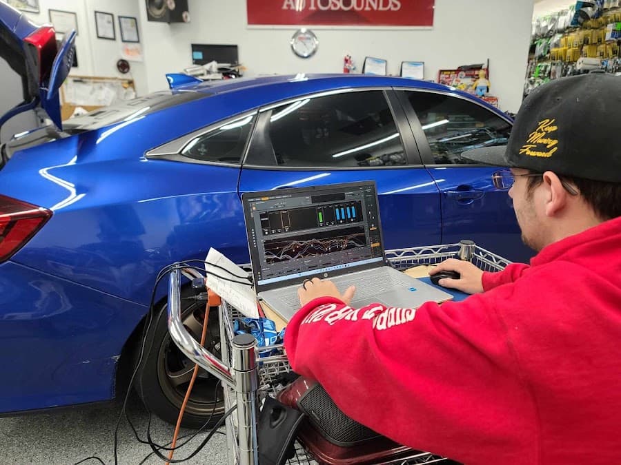 Autosounds of Lincoln car audio shop in Lincoln, Nebraska photo 2