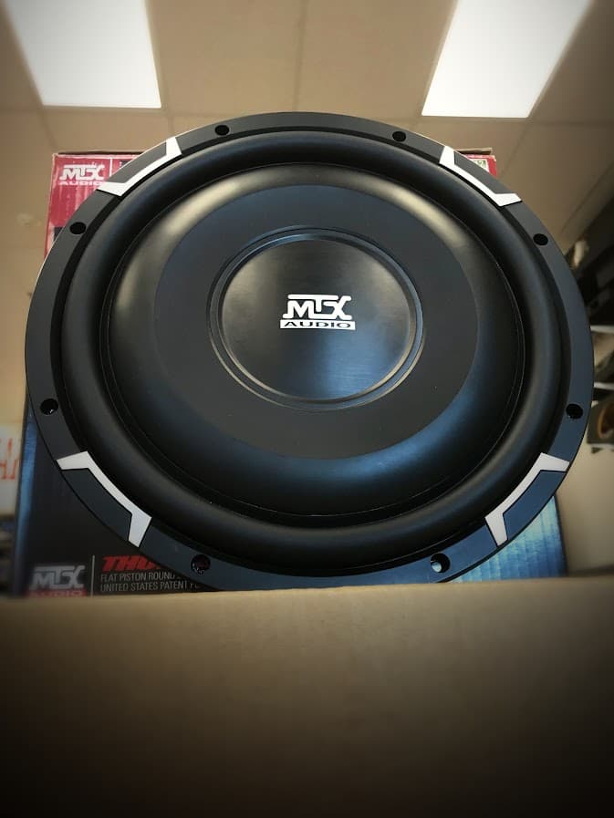 Superior Sound car audio shop in Albany, Oregon photo 6