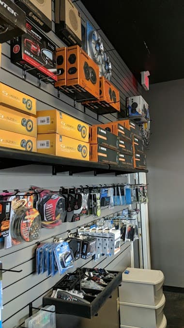 Stereo One Of Covington Pike car audio shop in Memphis, Tennessee photo 5