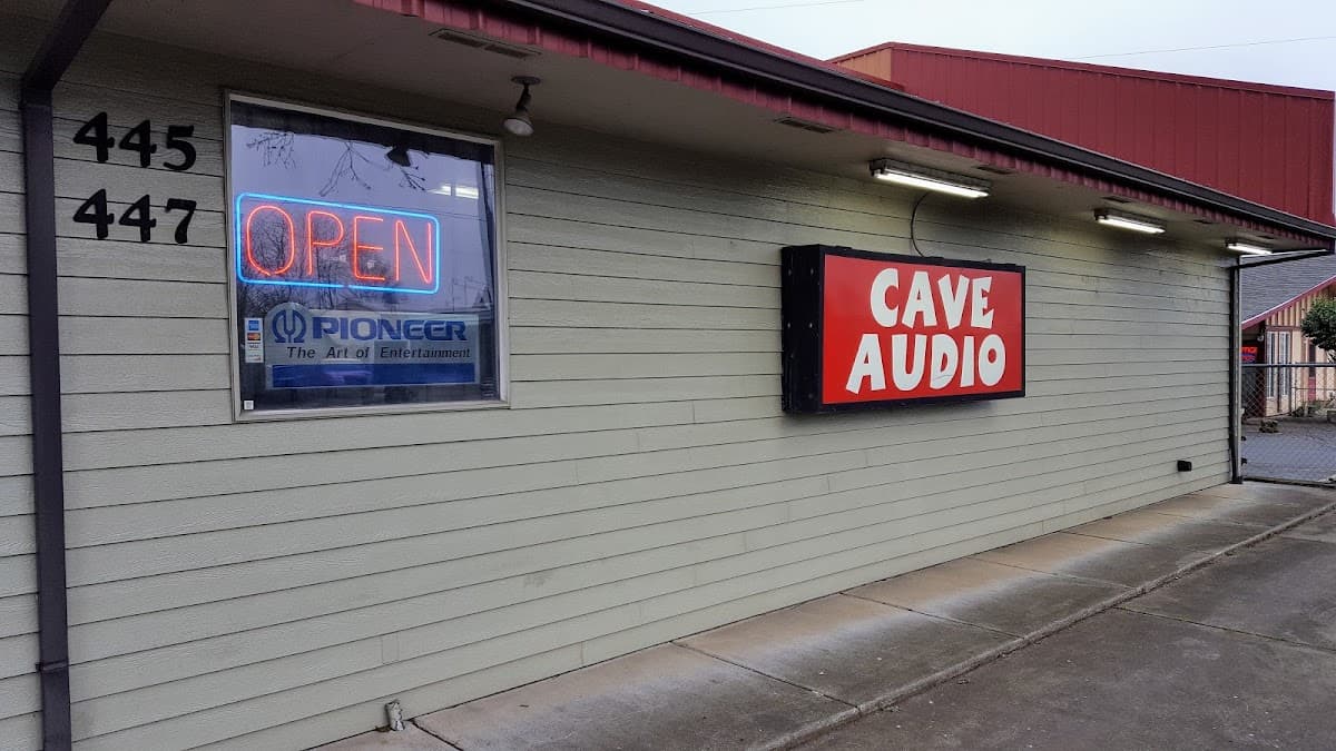 Cave Audio car audio shop in Woodburn, Oregon photo 5
