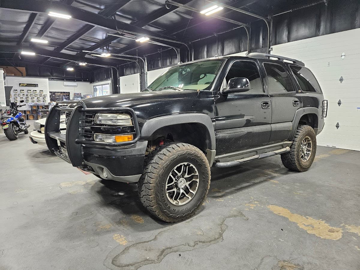 Tint and Tunes image 4