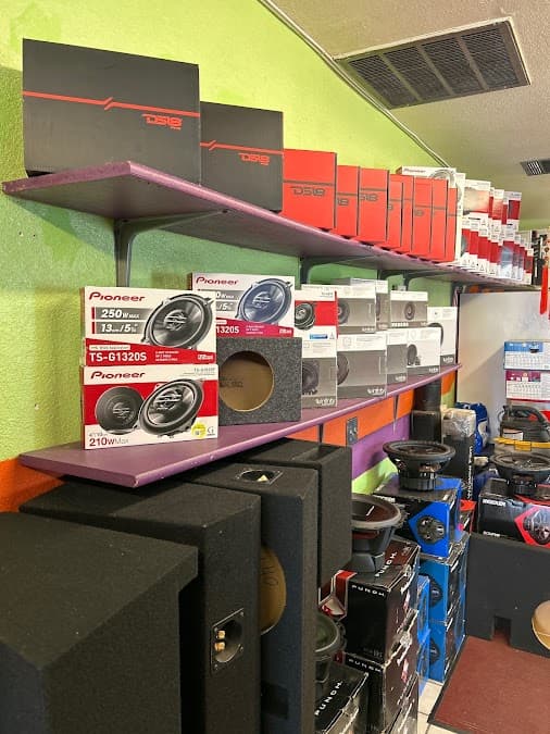 El Batman Audio Thority image 4