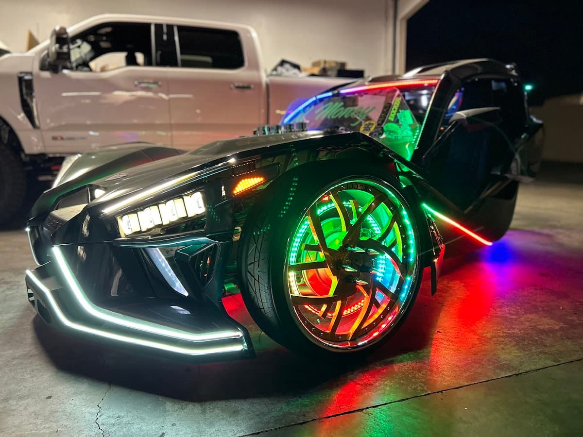 Stereo Warehouse image 10