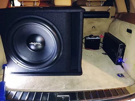 Sound Customs FX car audio shop in Albuquerque, New Mexico photo 9