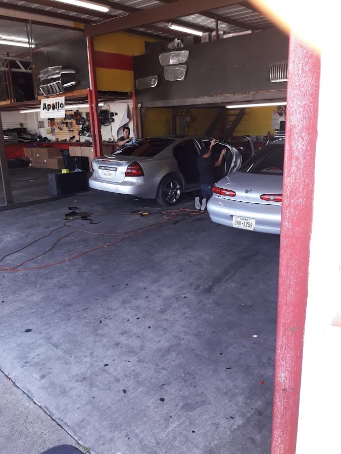 Buckner Car Audio image 10