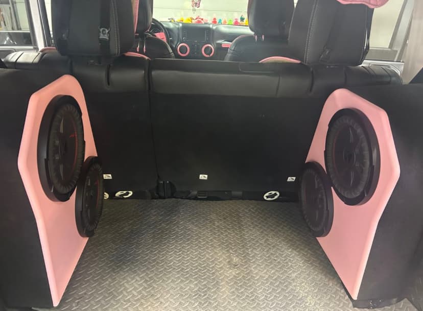 Stereo West Autotoys car audio shop in Omaha, Nebraska photo 10