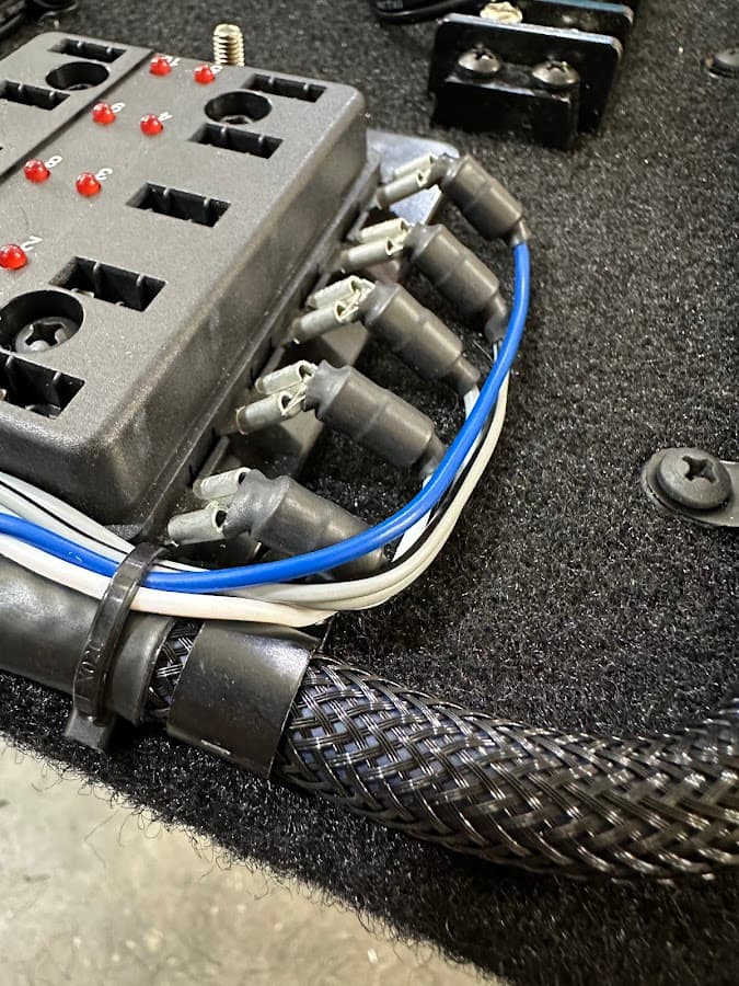 Elusive Audio image 5