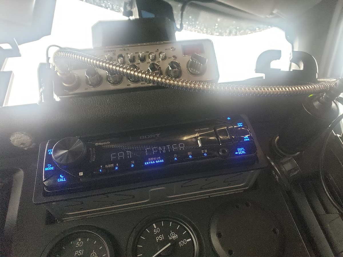 Tri M Tunes car audio shop in Mitchell, South Dakota photo 7