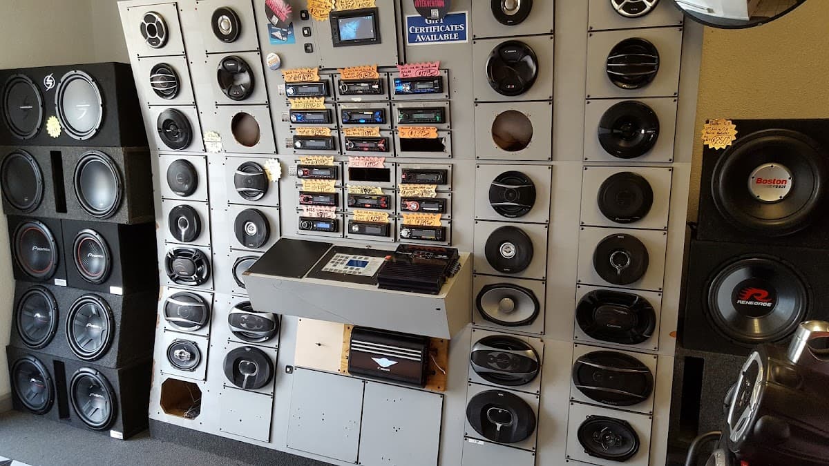 Pro Car Stereo car audio shop in Roseburg, Oregon photo 2