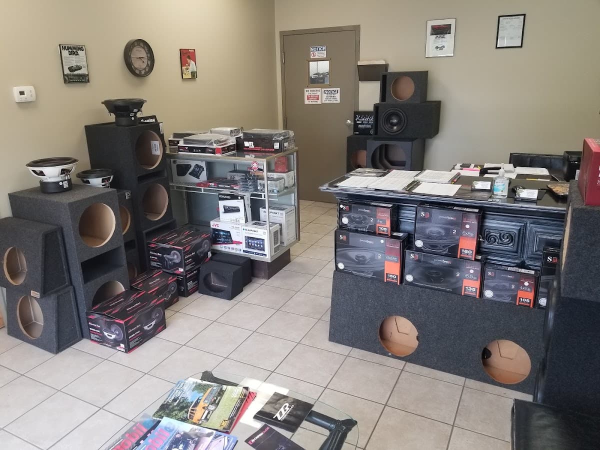 Smith's Electronics LLC image 2