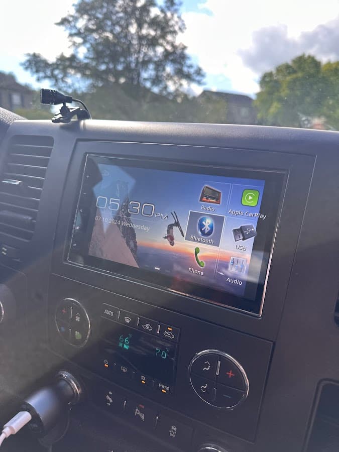 Stereo Doctor car audio shop in Cincinnati, Ohio photo 5