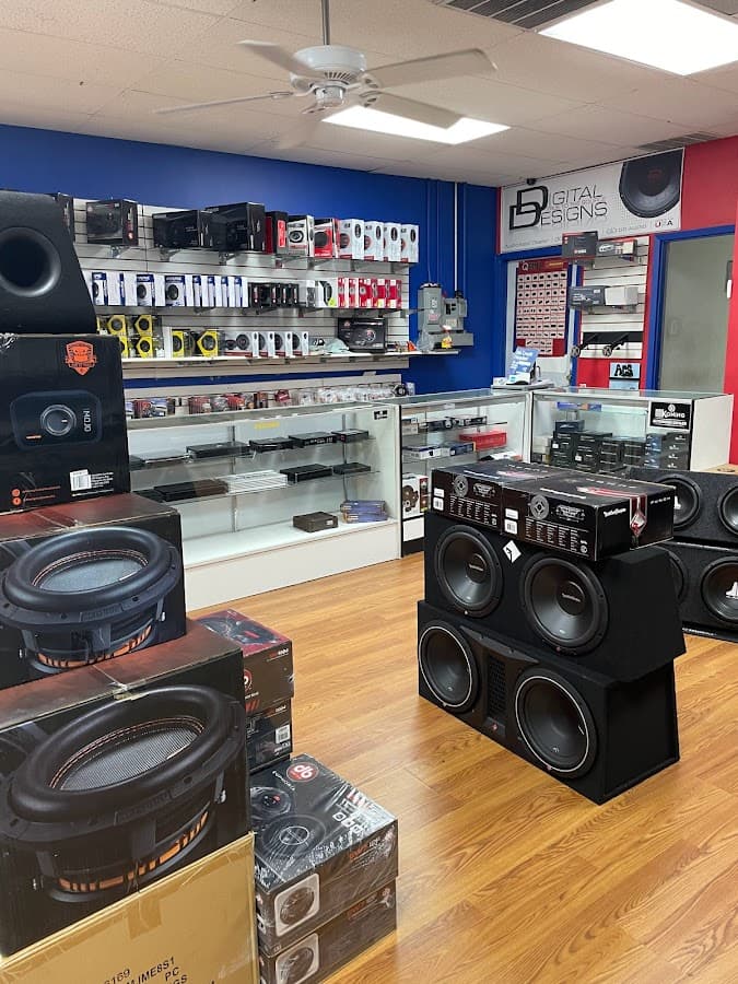 Affordable Car Stereo image 6