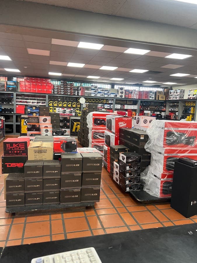 Stereo Maxx of Hayward image 3